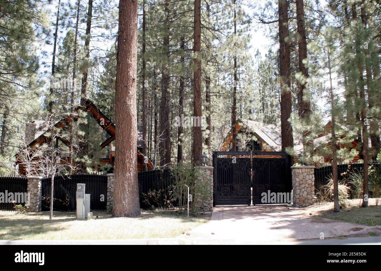 oscar de la hoya big bear cabin