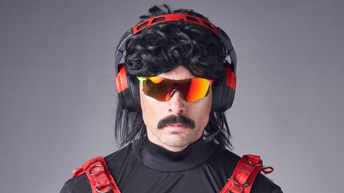 dr disrespect no glasses