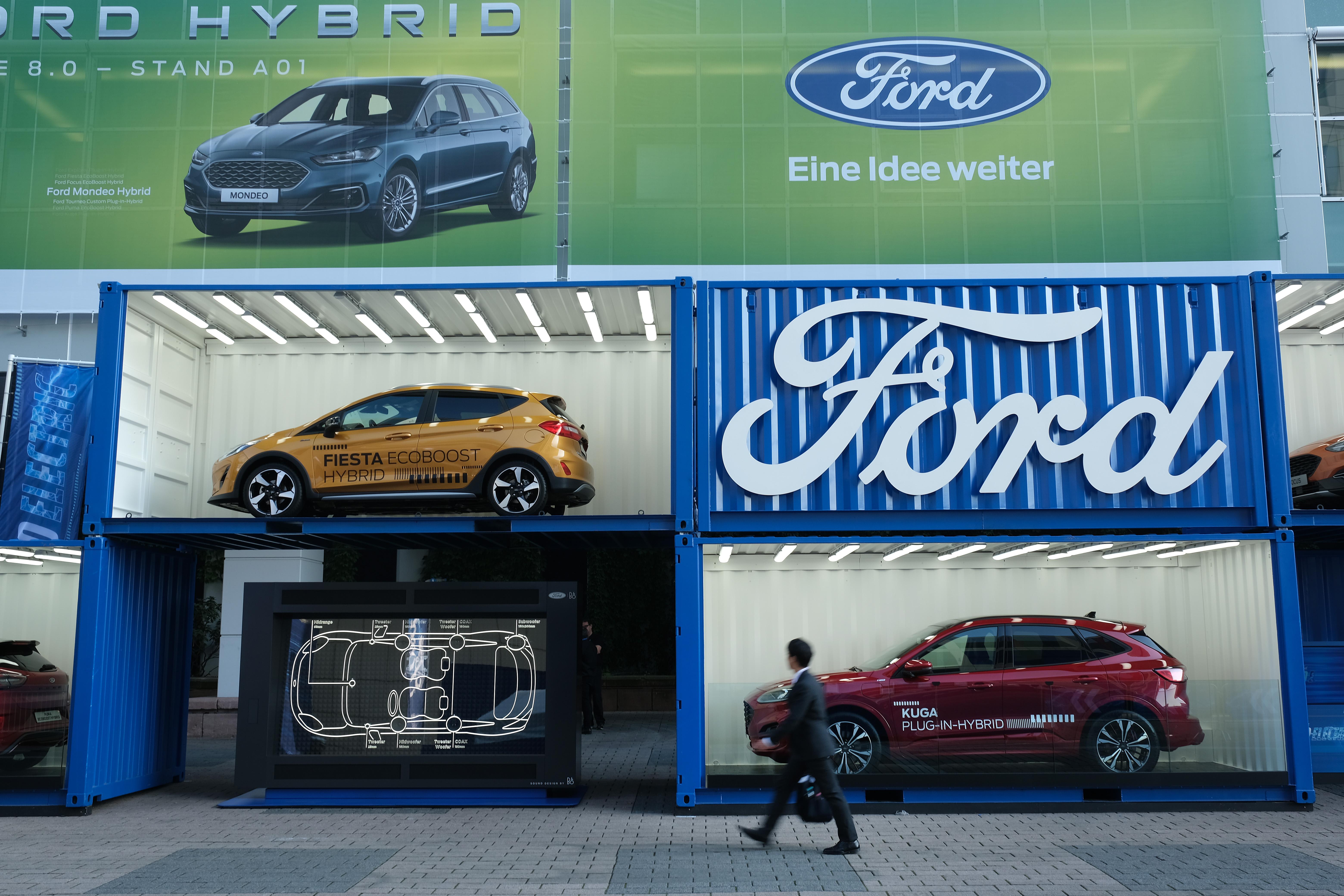 why is ford motor company stock so low