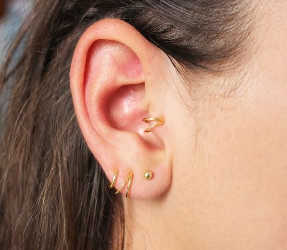 gold tragus jewelry