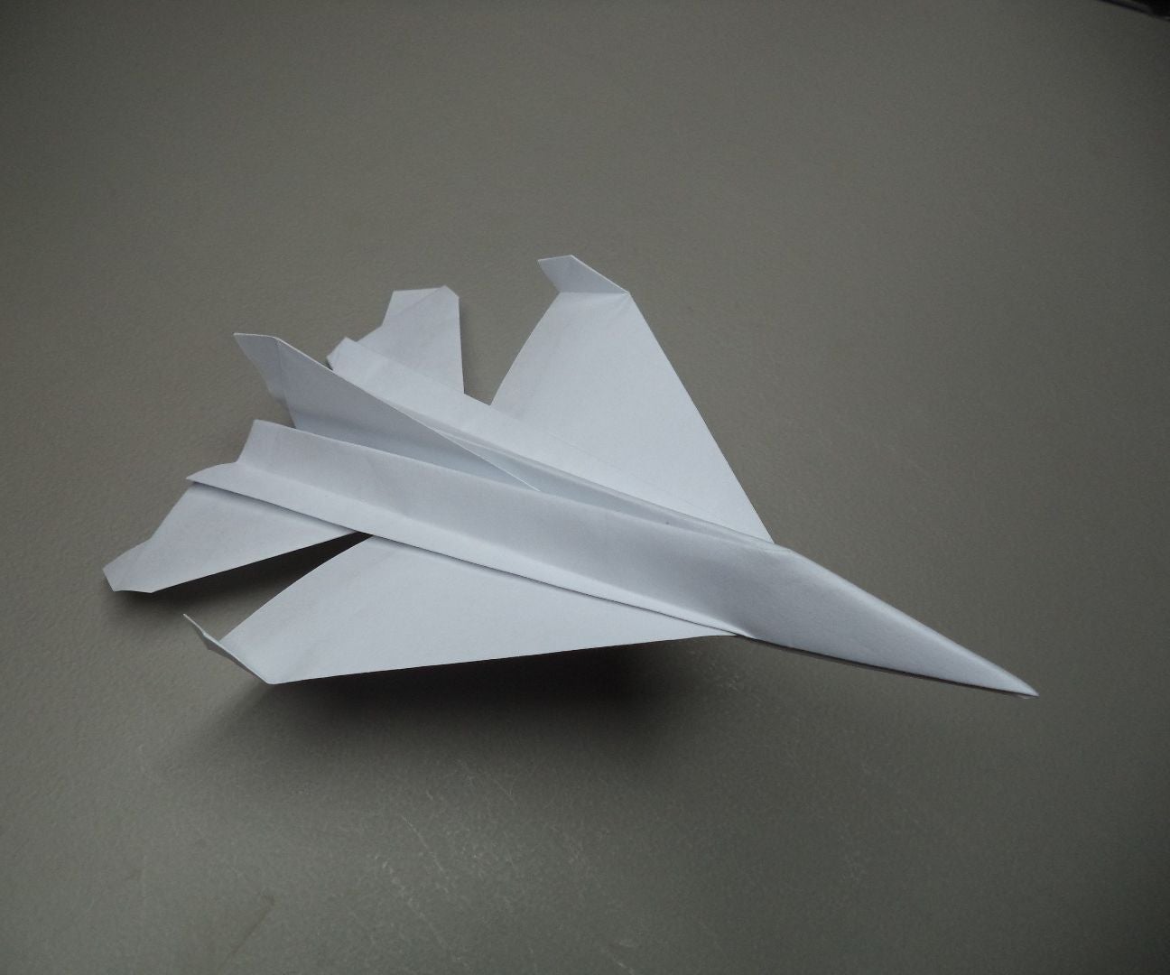 how to make a paper jet plane