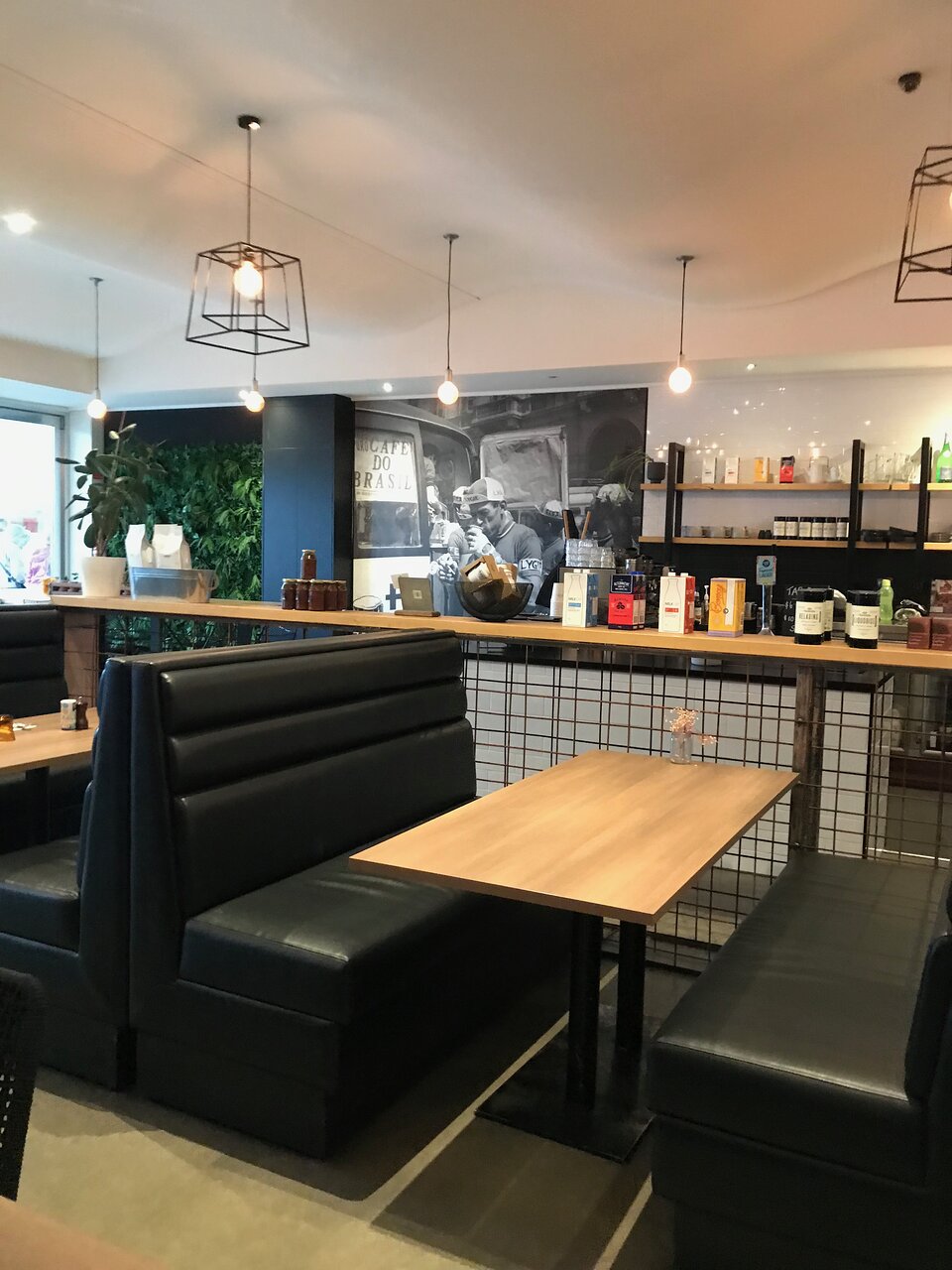 aura cafe traralgon