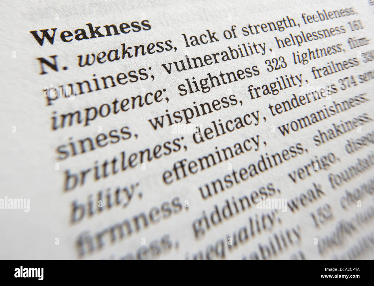 weaknesses thesaurus