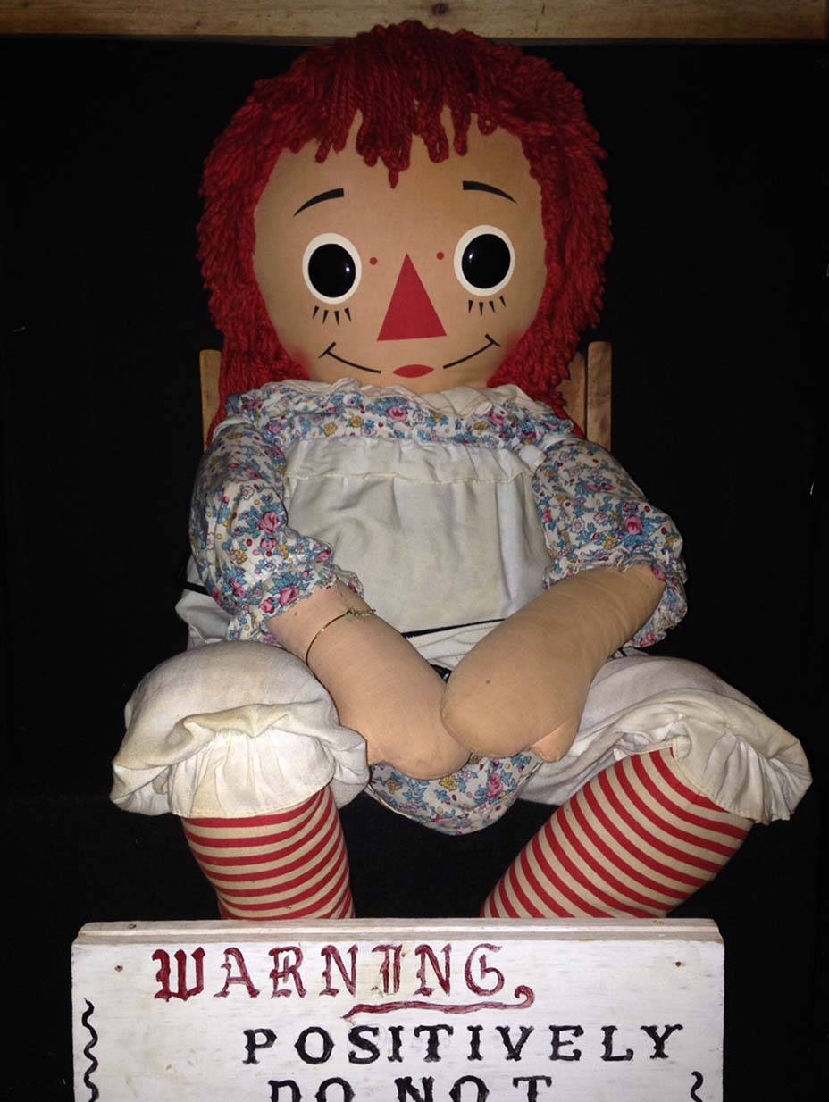 real annabelle doll pic