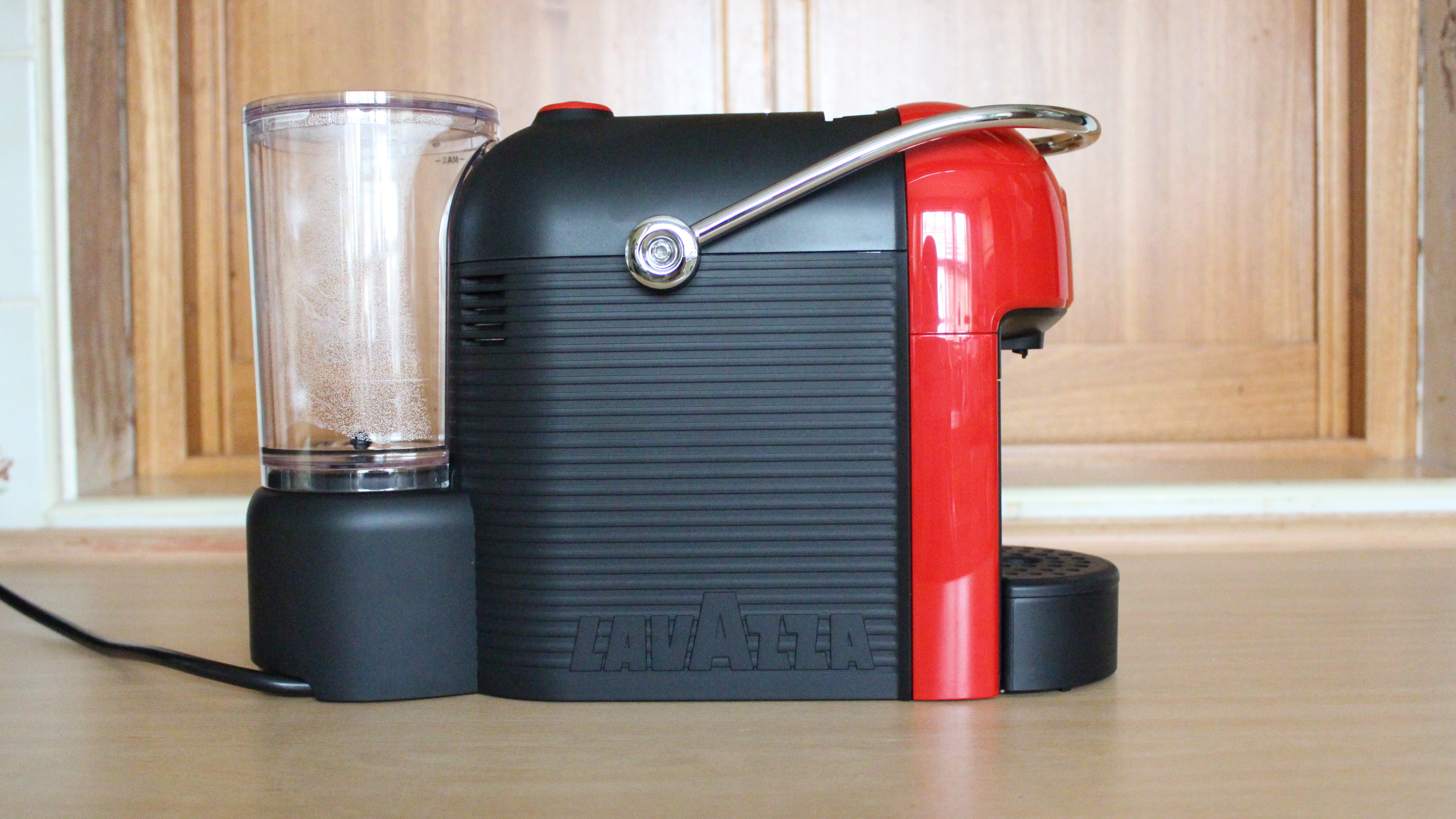 lavazza jolie coffee machine review