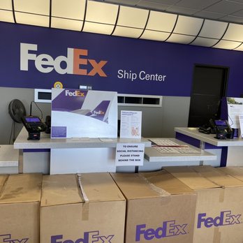 fedex shipping center near me