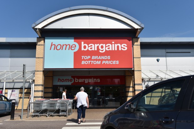 opening hours home bargains