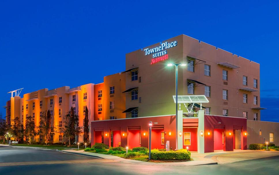 hotel towneplace suites