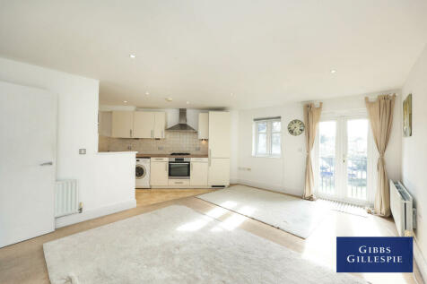 2 bedroom flats to rent in pinner