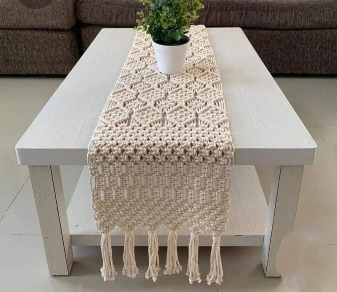 table runner for coffee table