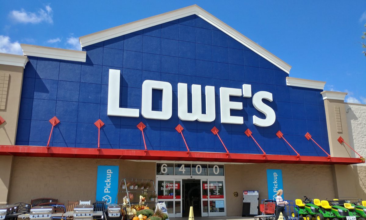 lowes store