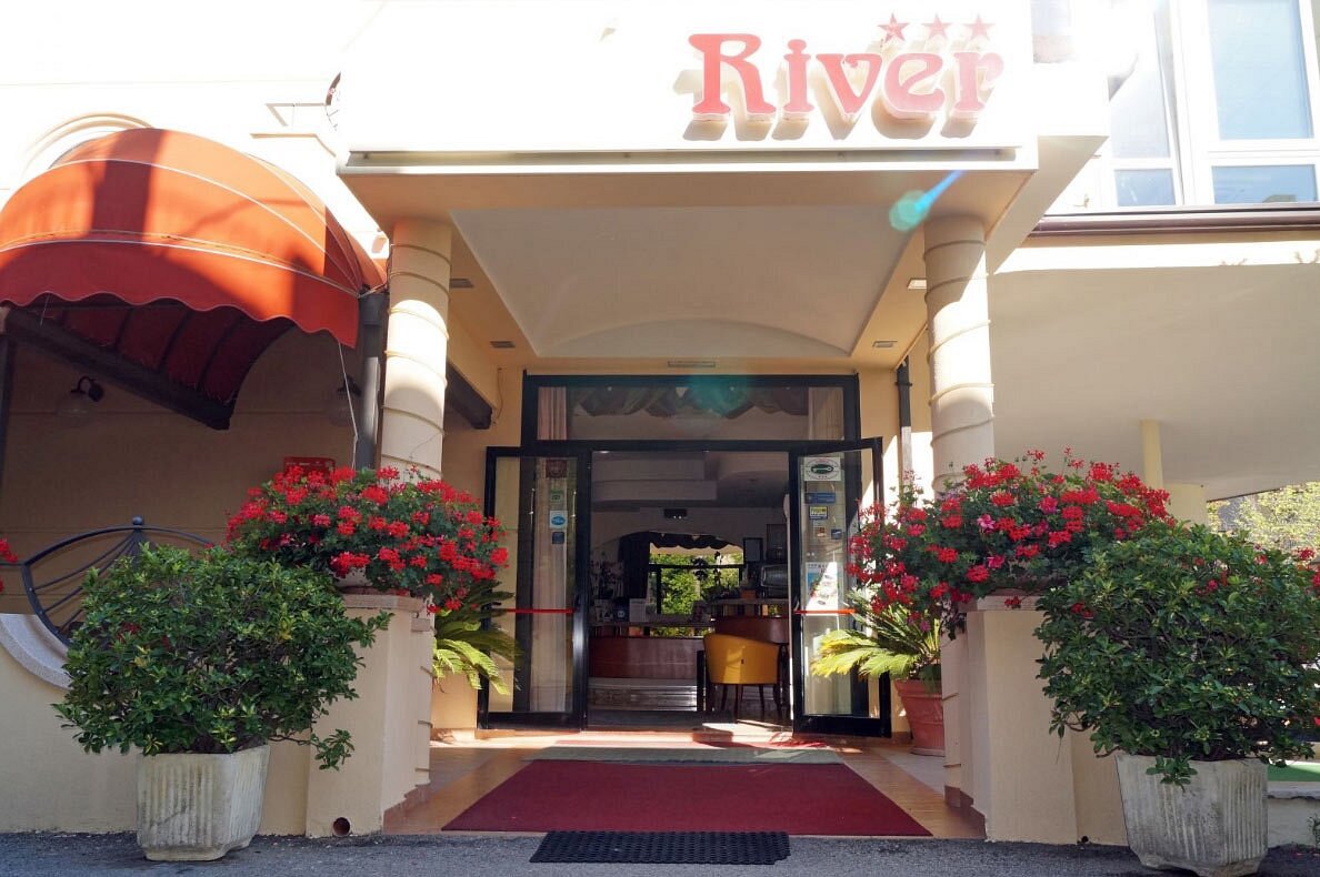 hotel river rimini italy