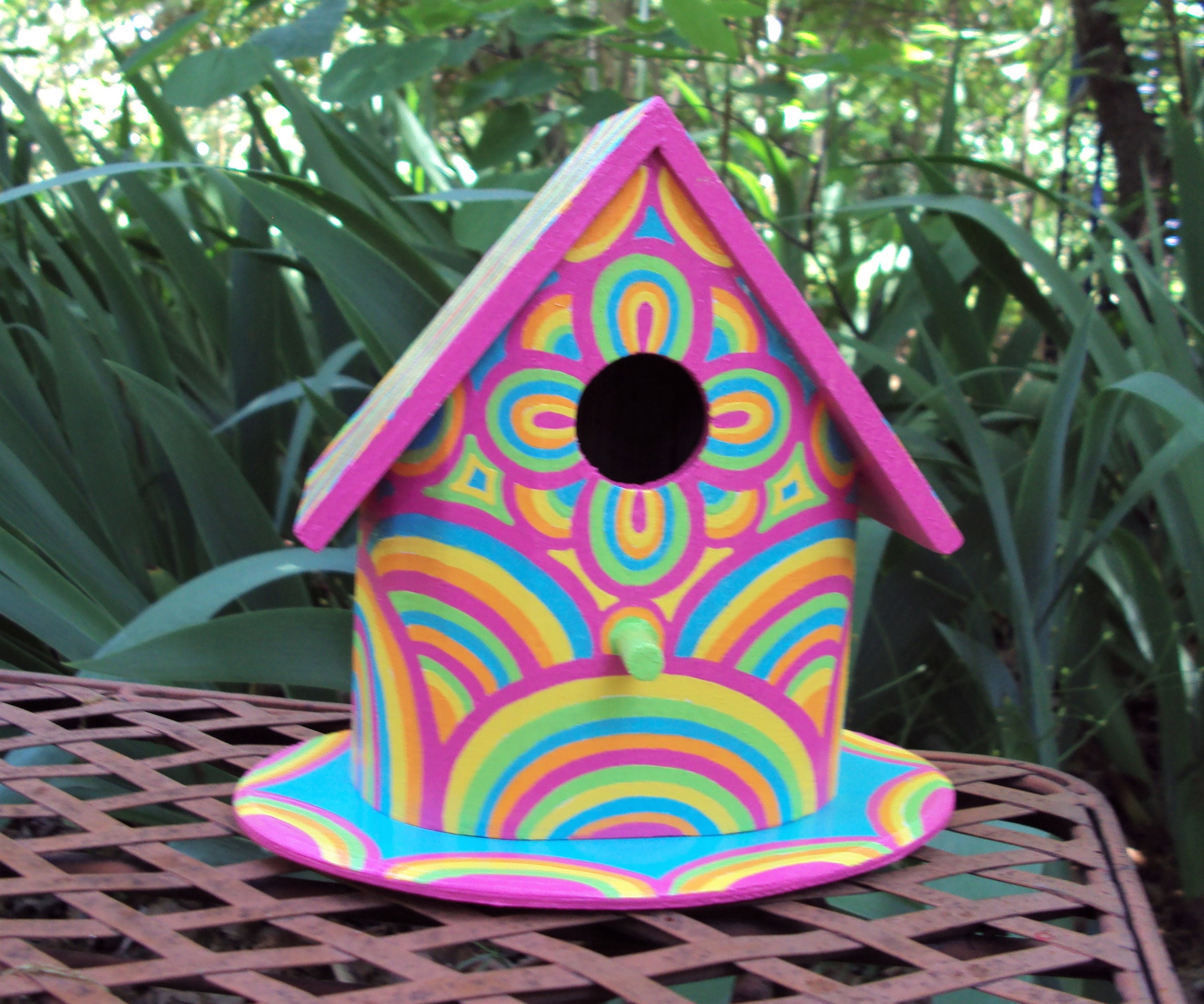 funky painted birdhouses