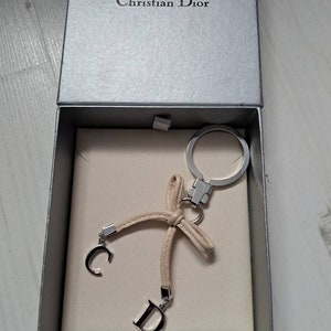 dior key rings