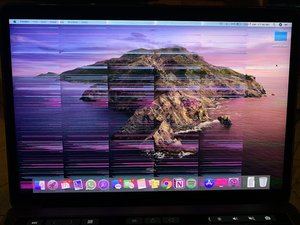 macbook pro screen shaking