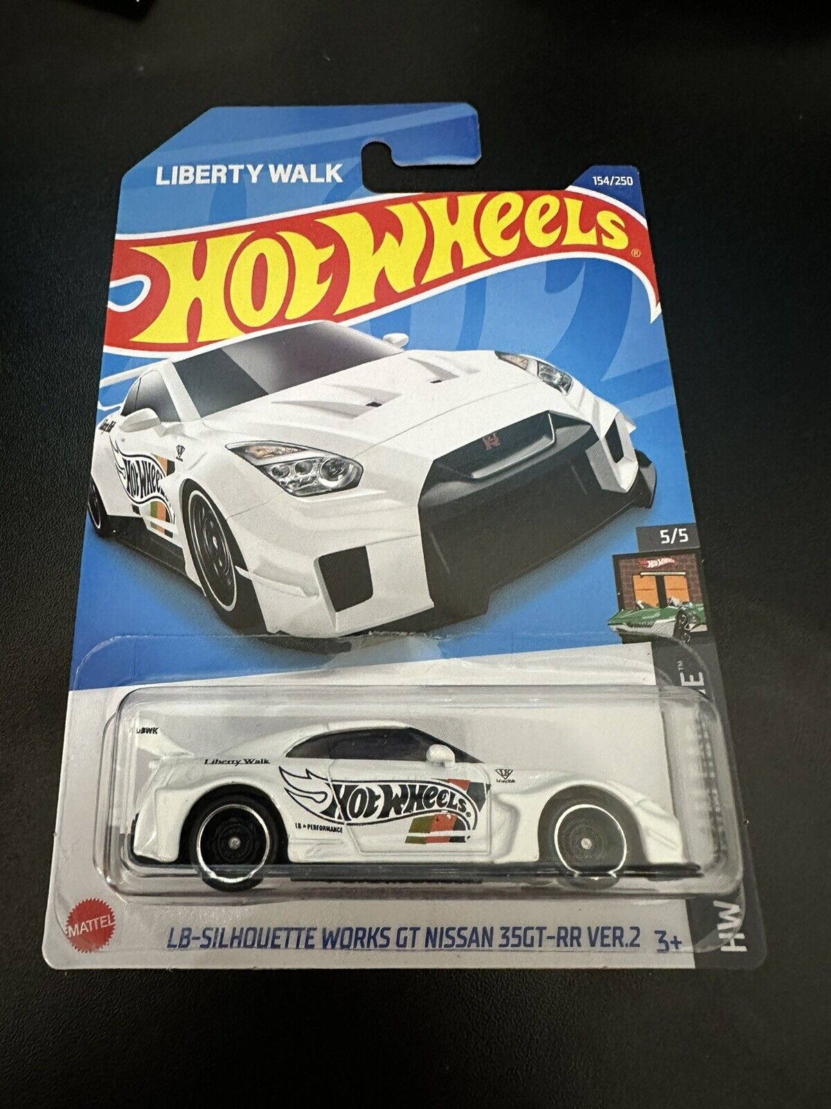 hot wheels gtr