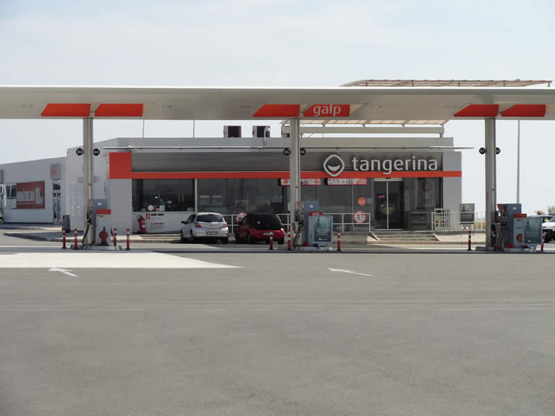 nearest petrol station to alicante airport