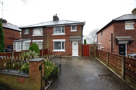 3 bedroom houses for sale in ashton under lyne