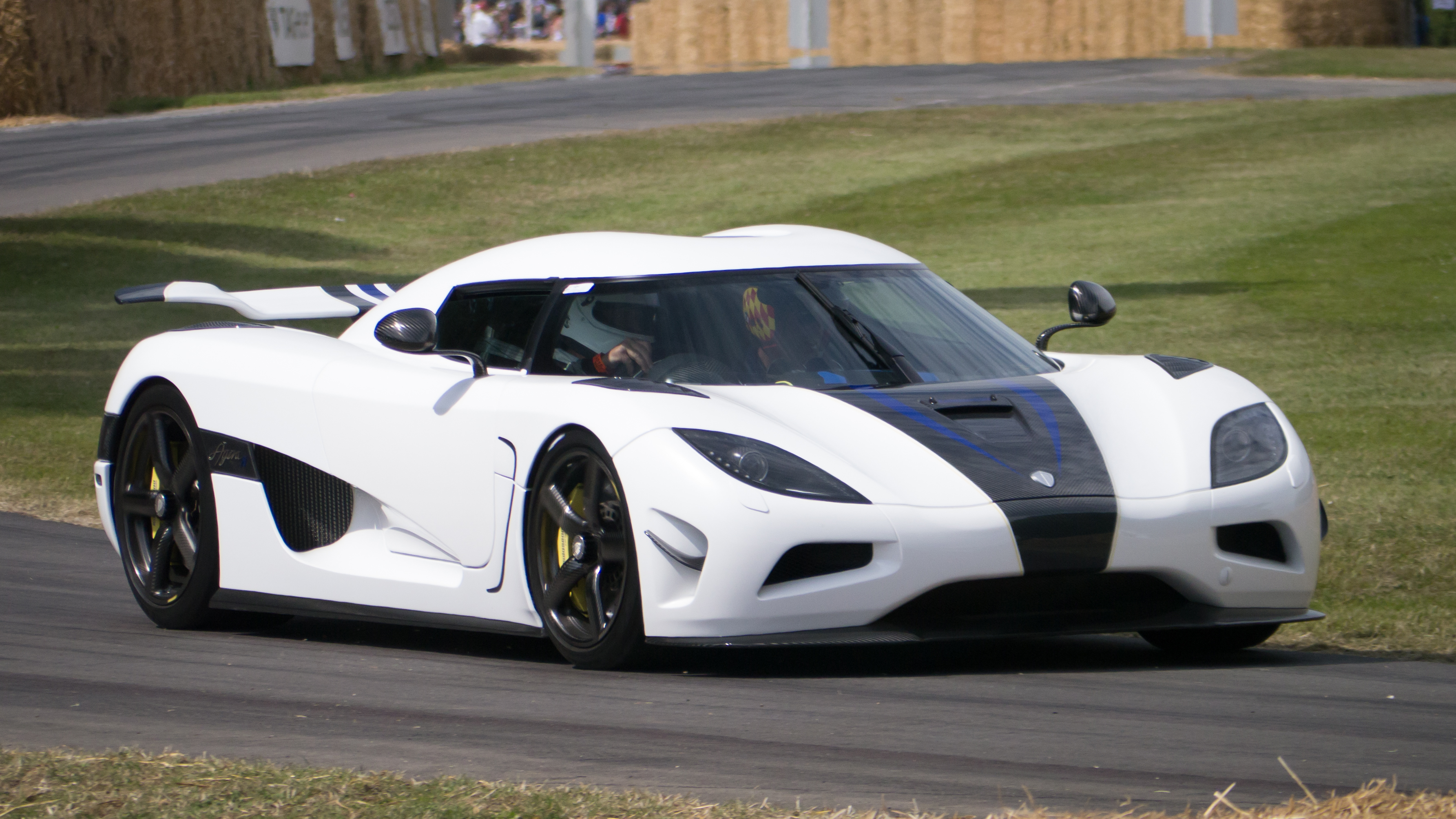 koenigsegg agera r price