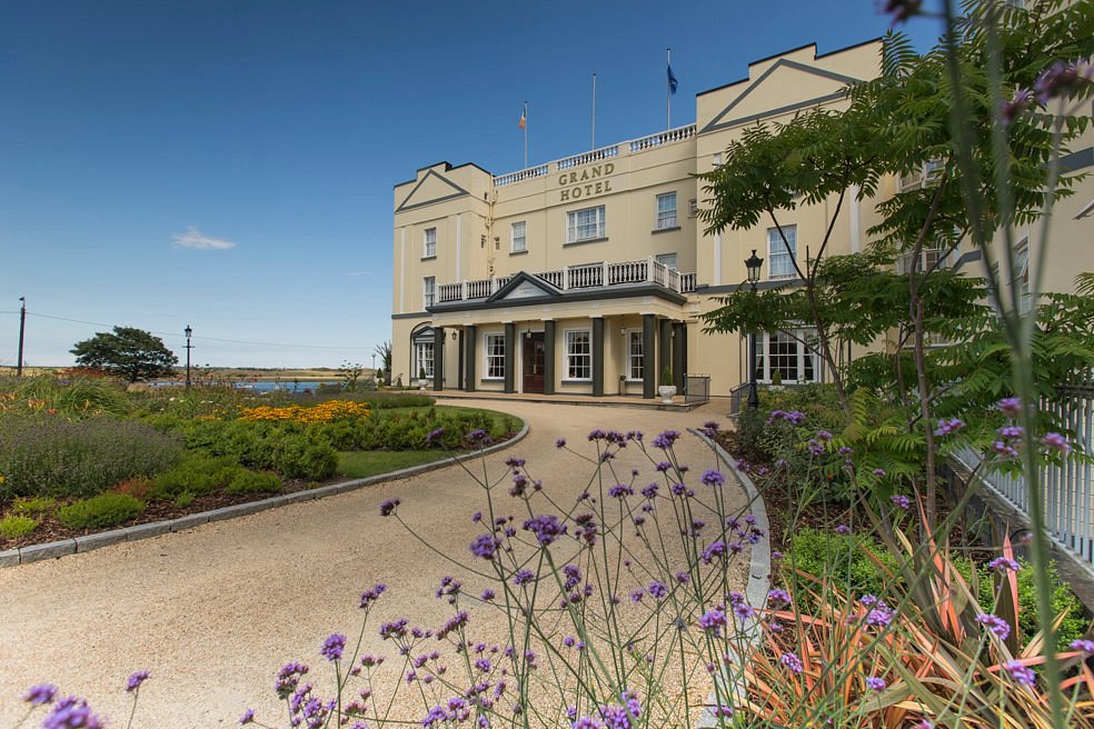 places to stay in malahide