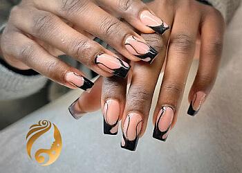 nail salon laval