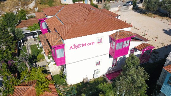 hire otel alaçatı telefon