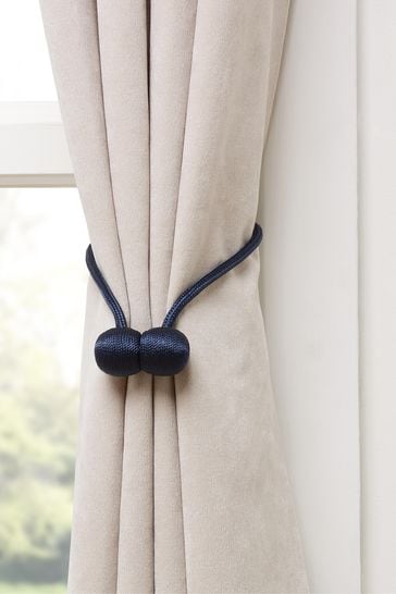 curtain tie magnetic