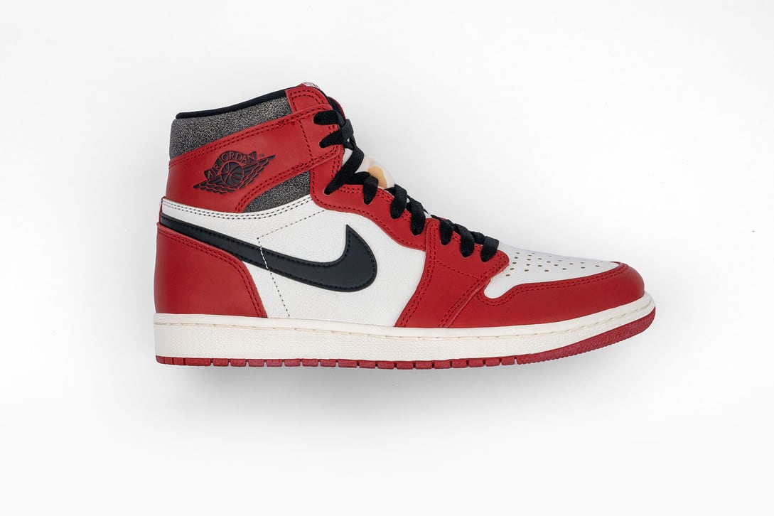 nike jordan 1 lost and found