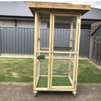 gumtree cat enclosure