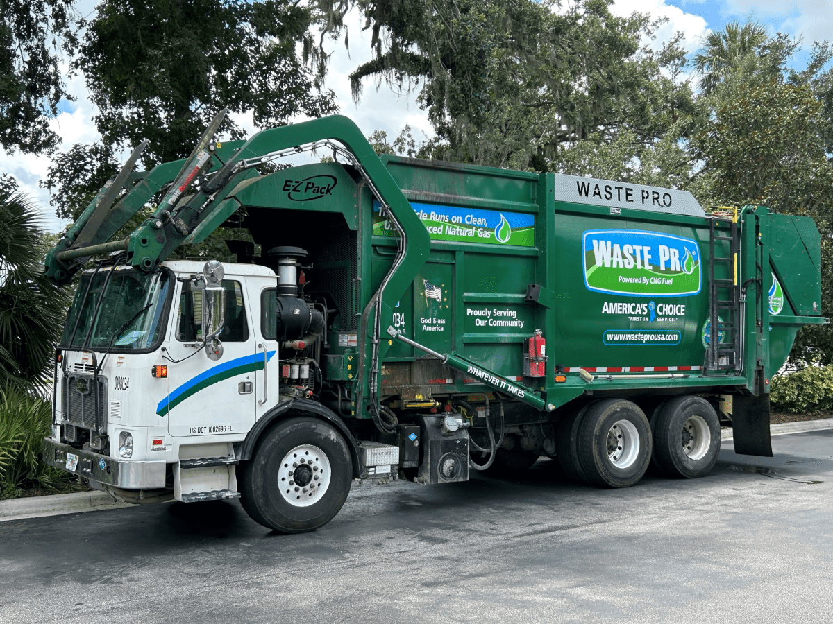 volusia county garbage pickup schedule 2023