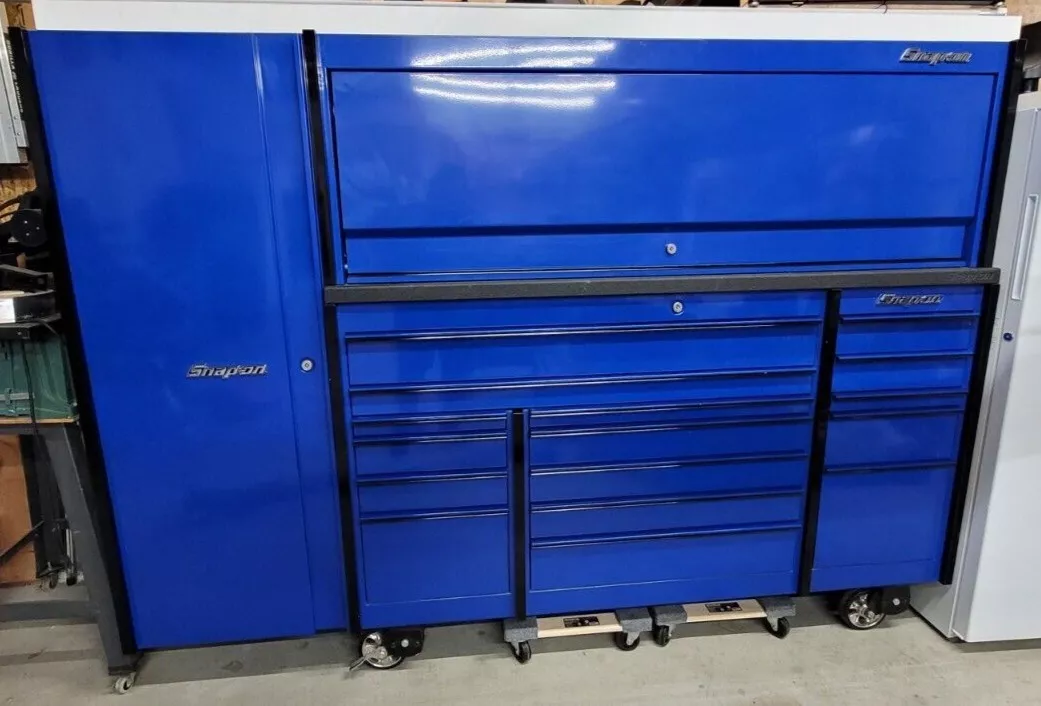 snap on blue tool box