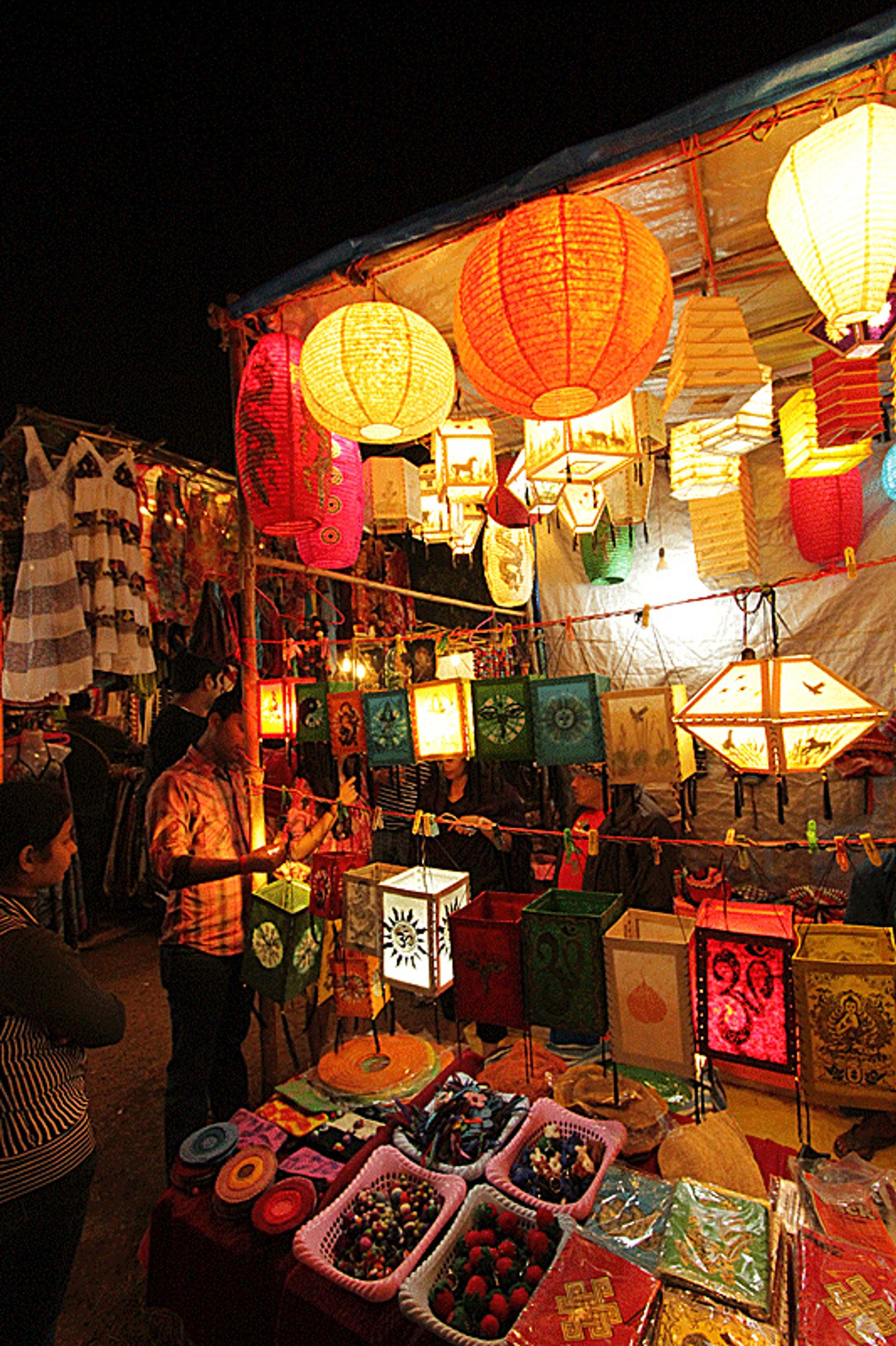 arpora night market in october