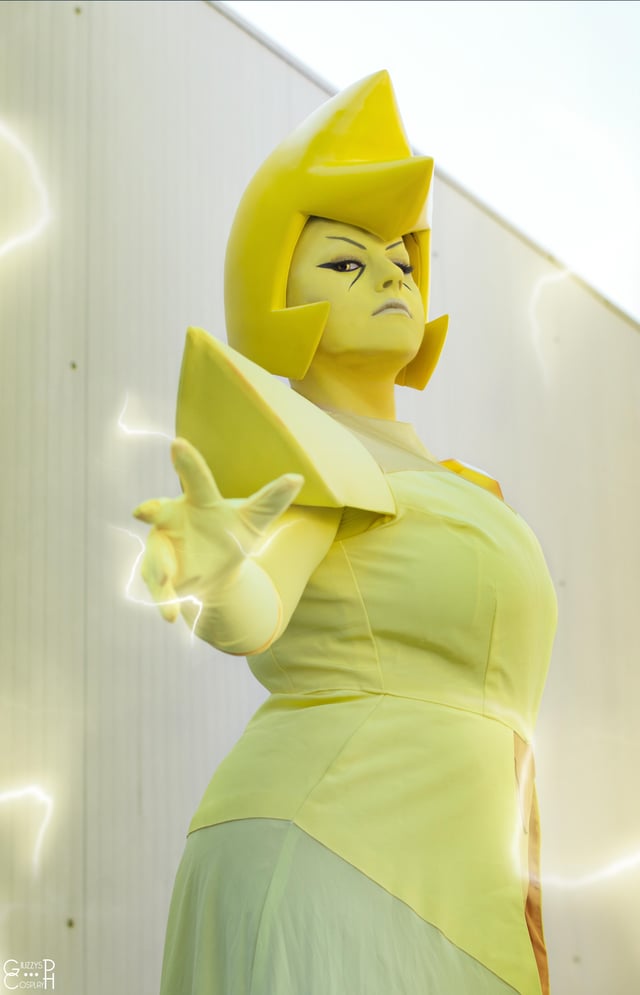 steven universe yellow diamond cosplay