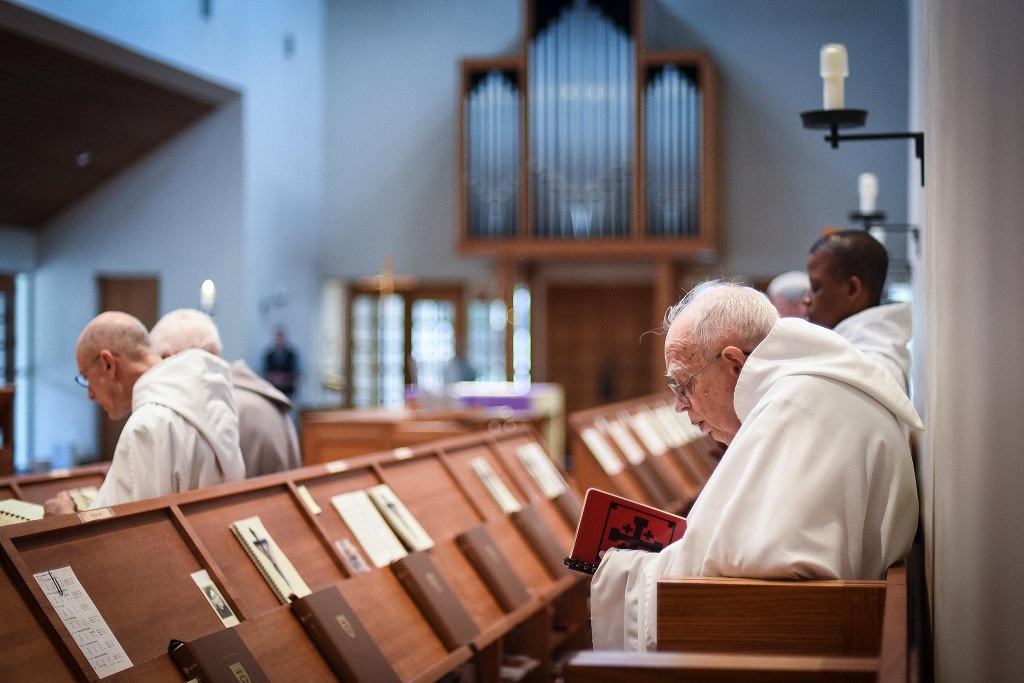 parish priests in paris nyt