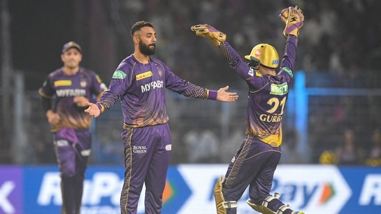 kkr live score today