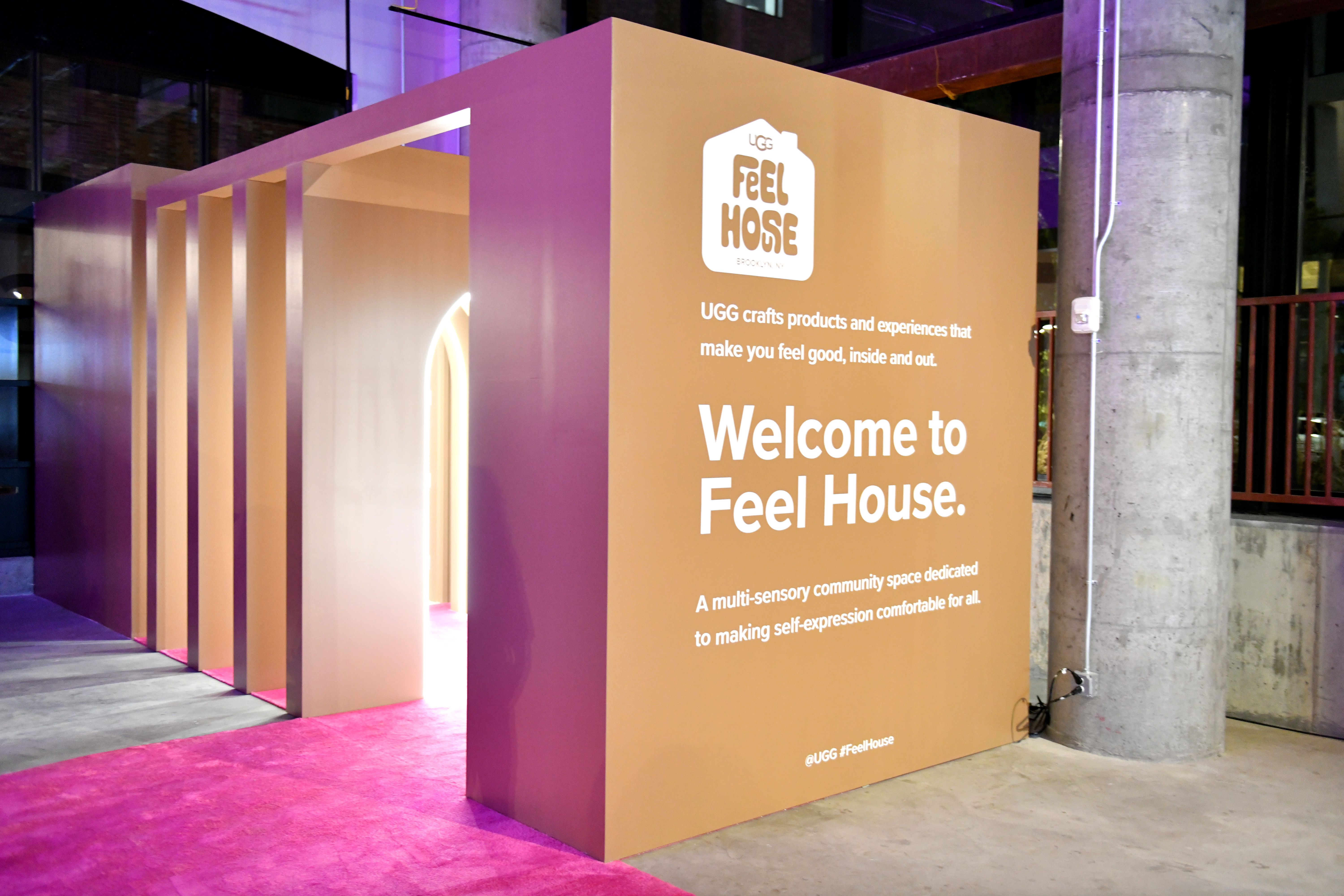 feel house by ugg