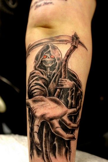 santa muerte tatuajes en el brazo