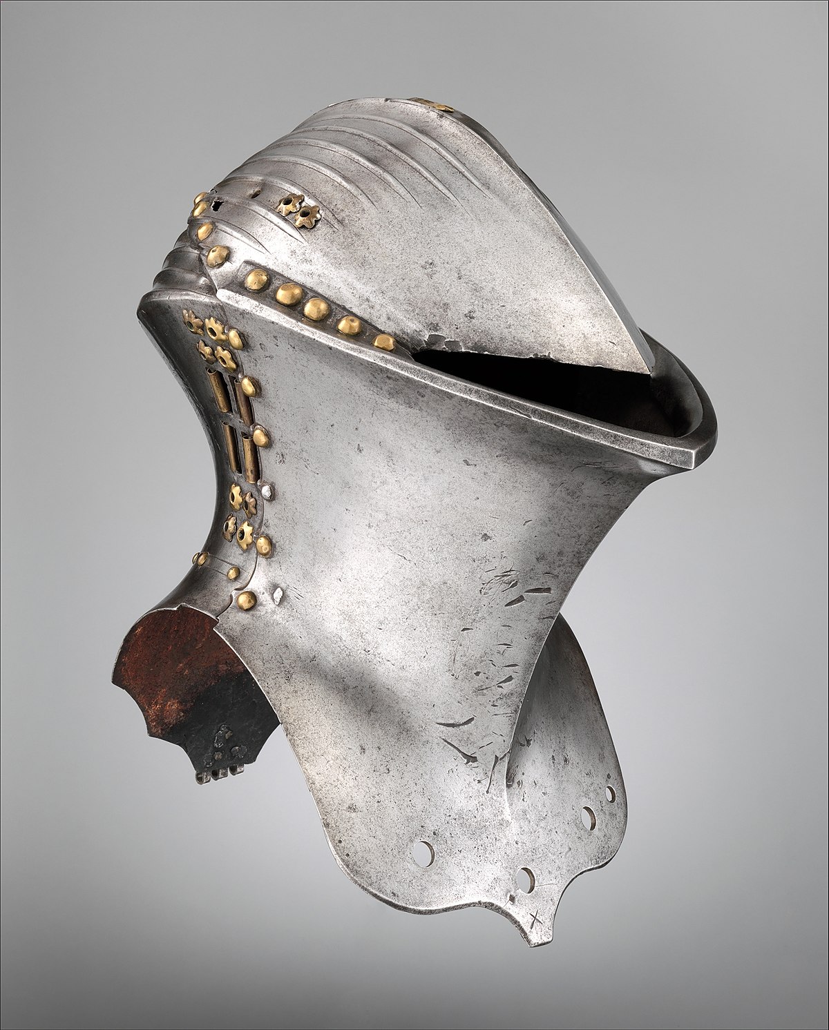 frogmouth helmet