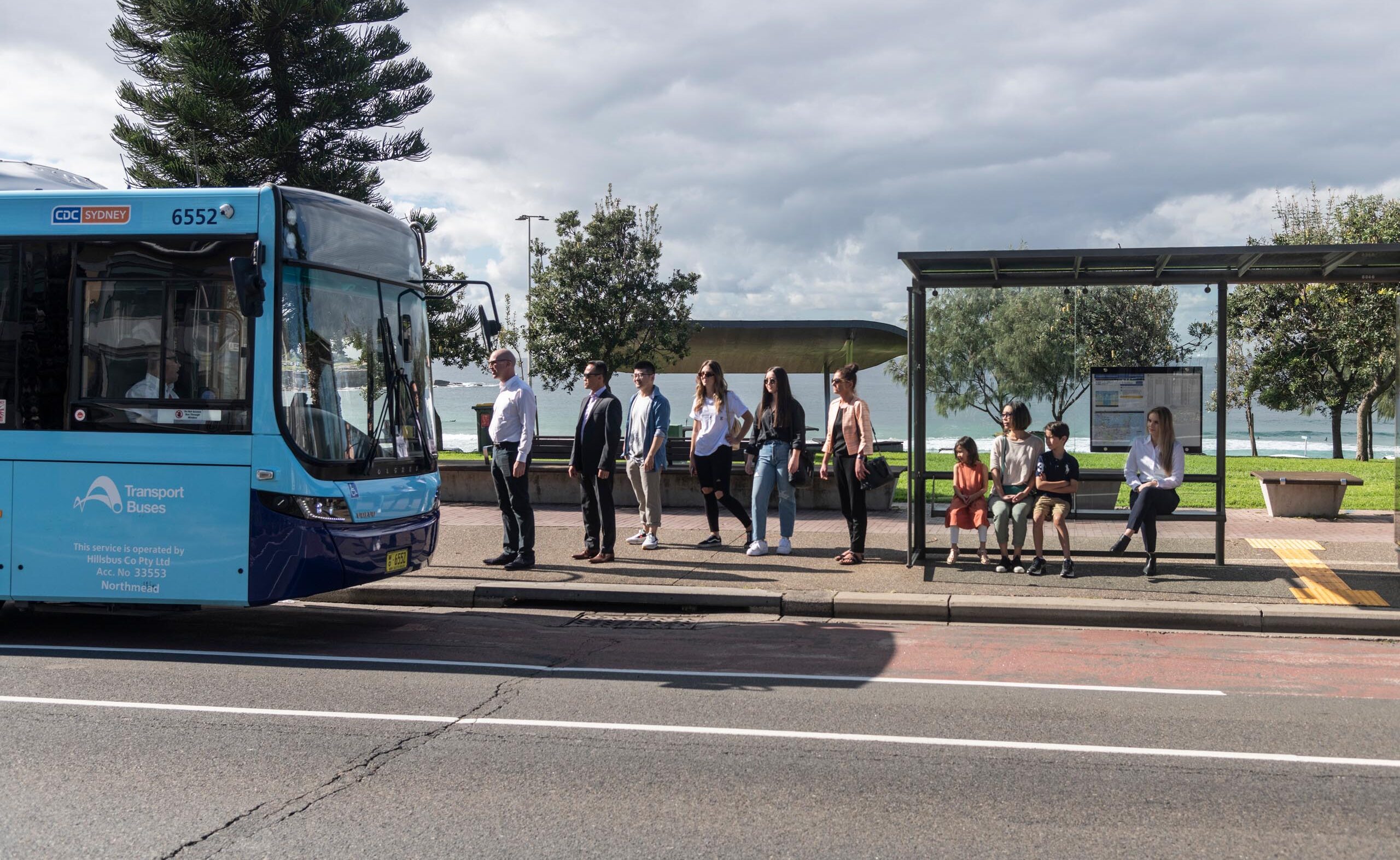 raymond terrace bus times