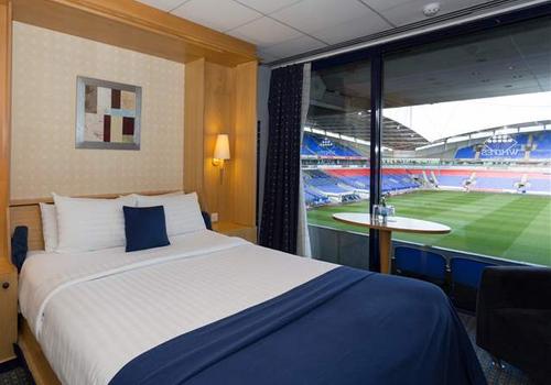 hotel bolton reebok stadium