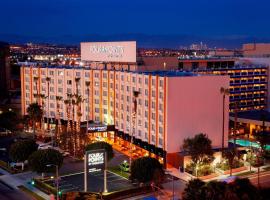 closest hotels to lax