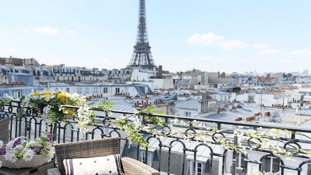 vrbo paris