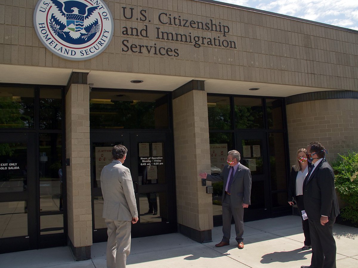 uscis burlington field office