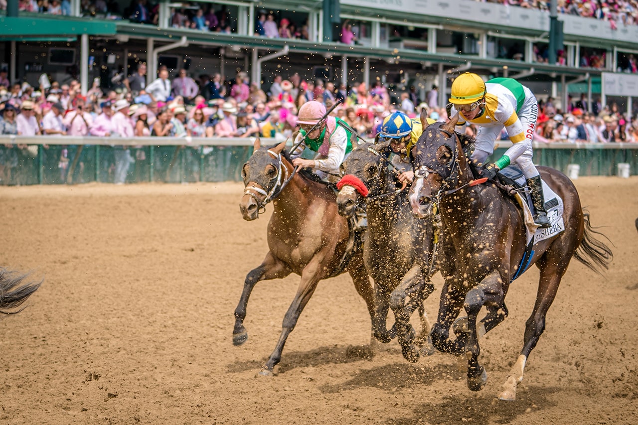 oaks day race schedule