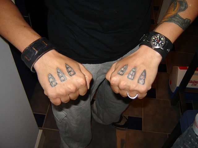 wolverine claw tattoo