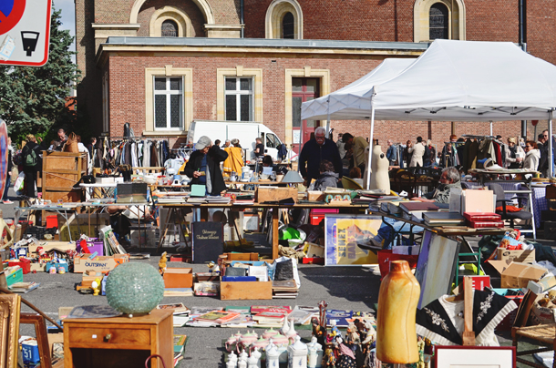 amiens flea market