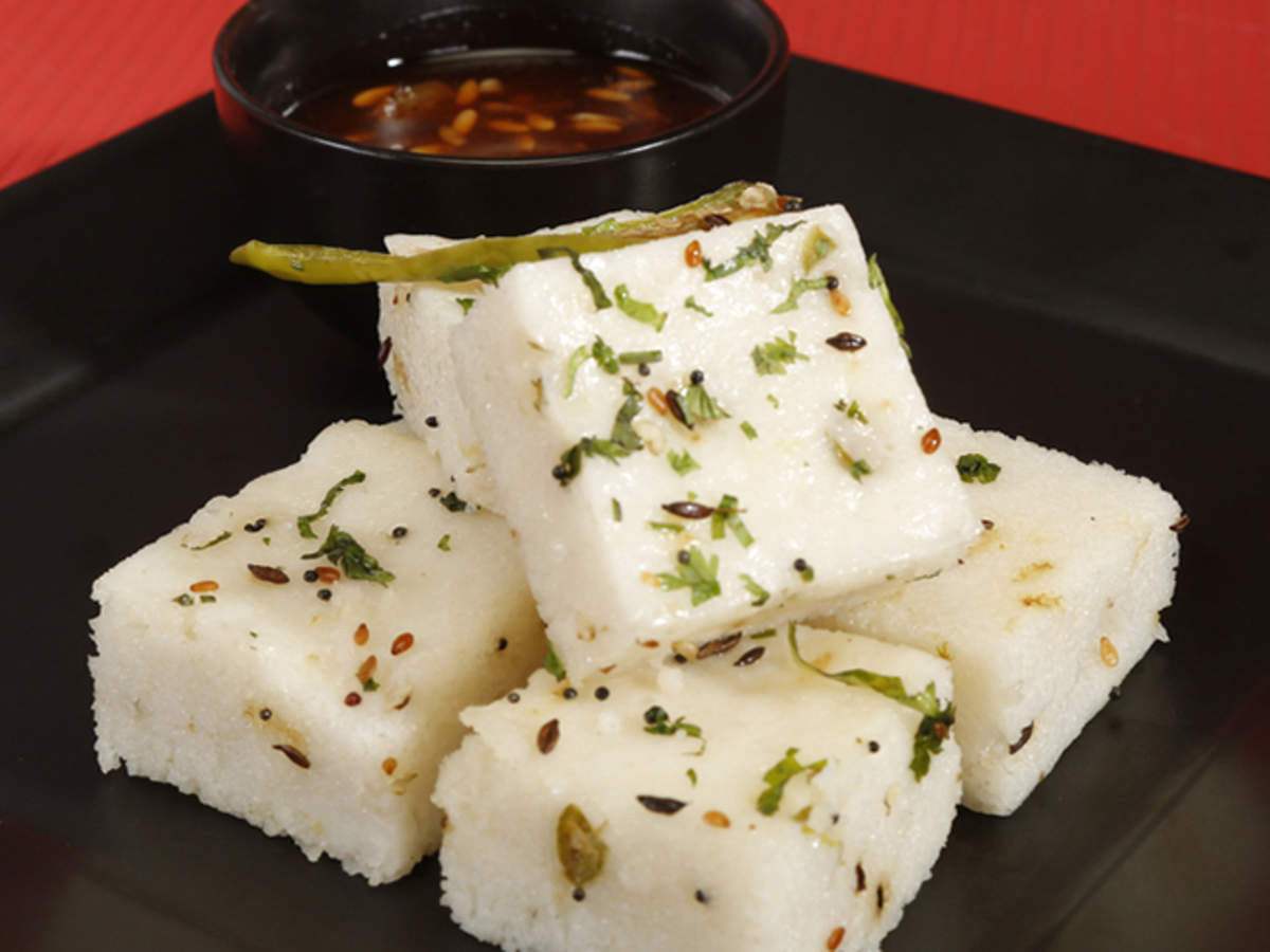 white dhokla calories