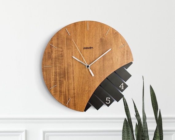 modern style wall clock