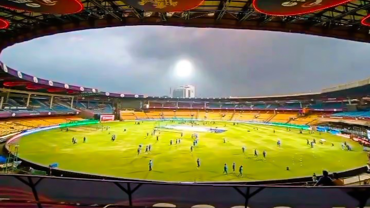 weather m chinnaswamy stadium