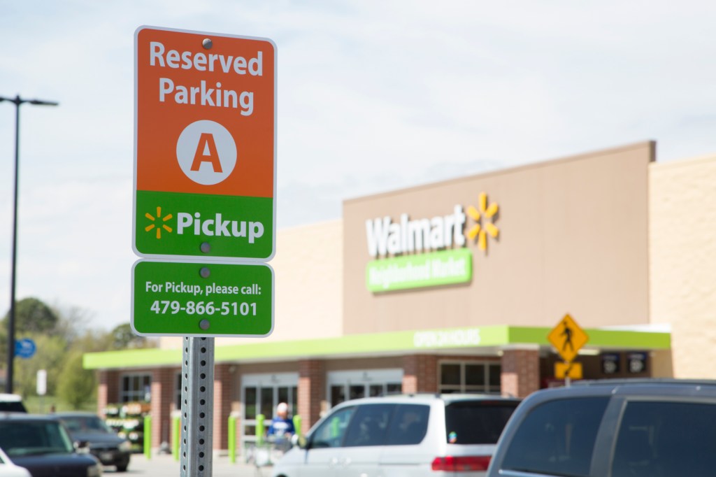 walmart curbside pickup hours